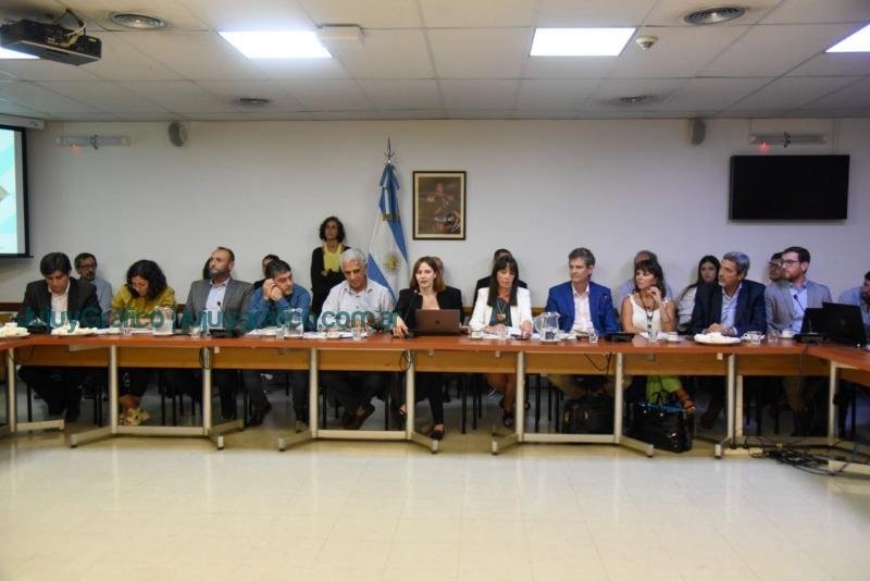 Jujuy en la reunión minera realizada en la Cámara de Diputados de la Nación 2 Jujuy en la reunión minera realizada en la Cámara de Diputados de la Nación