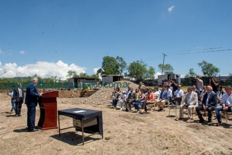 Morales puso en marcha la construcción de Escuelas Rurales en El Sunchal y La Almona 6 Morales puso en marcha la construccion en El Sunchal y La Almona 7