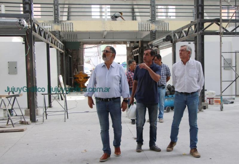 “Toma forma y calidad el Mercado ‘6 de Agosto’”, asegura el intendente Jorge 37 Toma forma y calidad el Mercado ‘6 de Agosto asegura el intendente Jorge 3