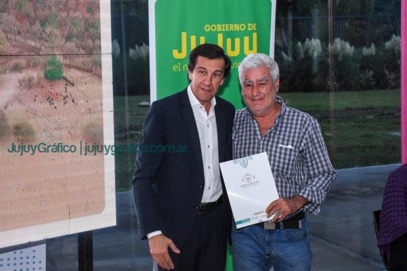 Gerardo Morales entrego 92 millones de pesos a 125 beneficiarios para el cuidado de Bosques Nativos 04