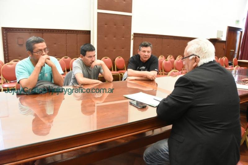La Comisión de Trabajo y Seguridad Social recibió a empleados de la Telefónica de Palpalá 3 La Comision de Trabajo y Seguridad Social recibio a empleados de la Telefonica de Palpala 2