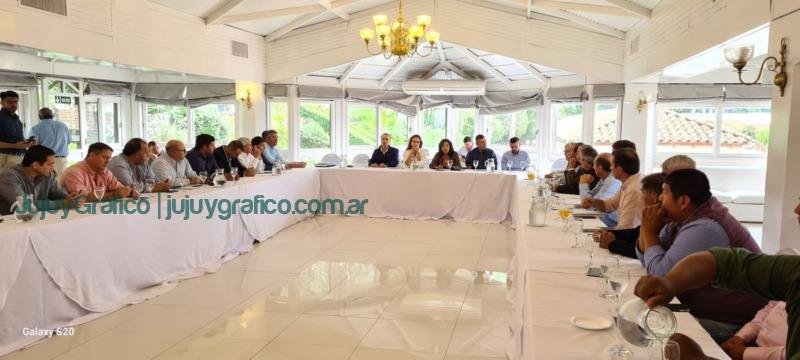 Precio del tabaco: se acordó un 120% de aumento 2 Precio del tabaco se acordo un 120 de aumento 12