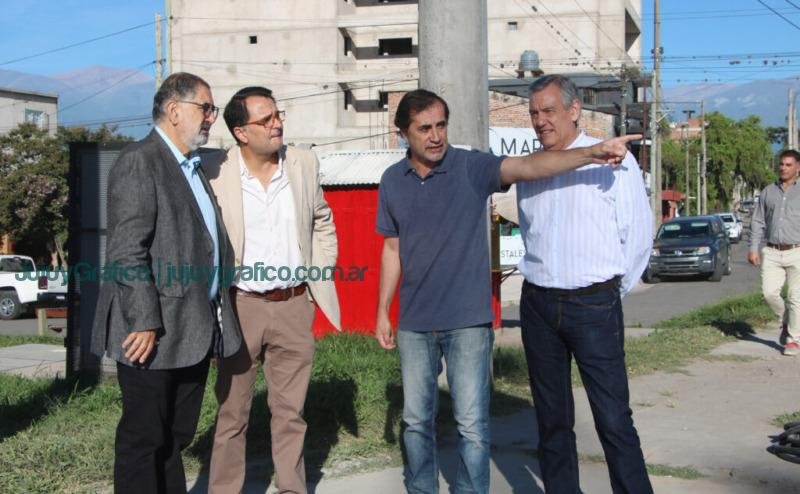 Supervision de obras del derivador de transito del Barrio Chijra 2