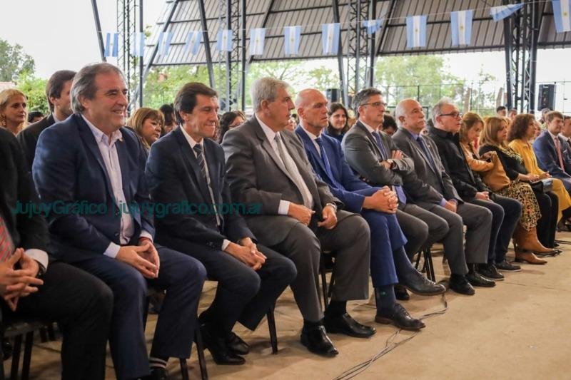 Funcionarios provinciales acompanaron a Raul Jorge en Alto Comedero 3