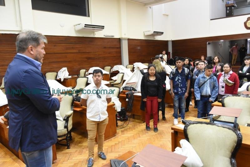 La Asociacion Todos Juntos visito la Legislatura de Jujuy 2