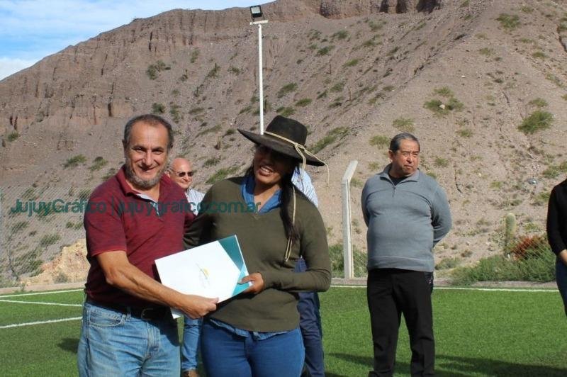 Se entregó certificados de 53 lotes en Chalala y un terreno a Purmamarca 4 Se entrego certificados de 53 lotes en Chalala y un terreno a Purmamarca 5