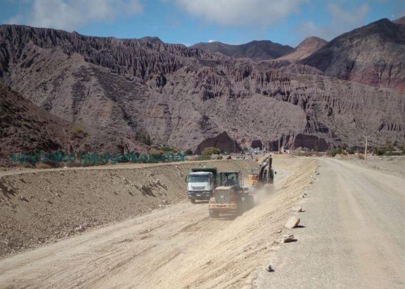Avanzan en Purmamarca obras en el río y en la Quebrada Chalala 4 Avanzan en Purmamarca obras en el río y en la quebrada Chalala 3