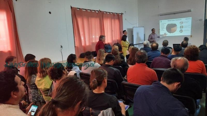 Cooperación técnica en Jujuy con el SEGEMAR 2 Cooperación técnica de empresarios e instituciones de Jujuy con el SEGEMAR 1