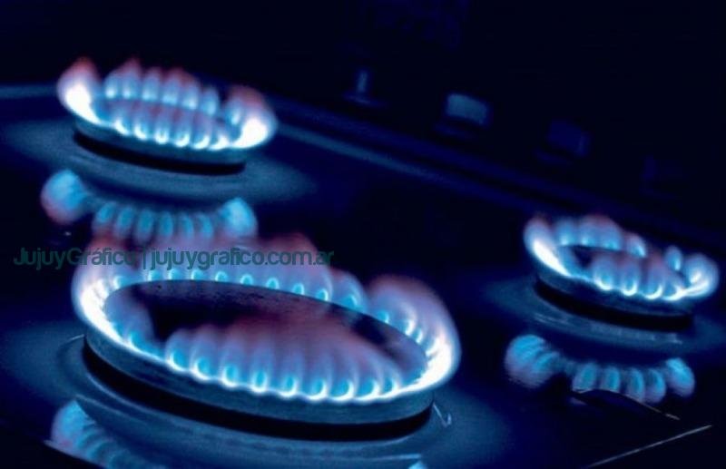 Gasnor prevenir accidentes por inhalación de monóxido de carbono 2 Hornallas con llamas azul
