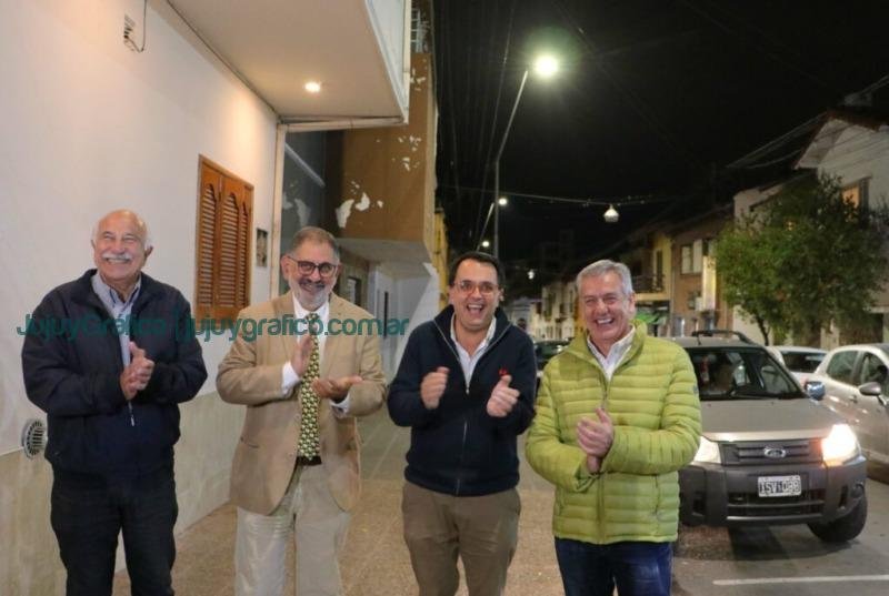 La calle Independencia con sistema de luces LED Jujuy Gráfico