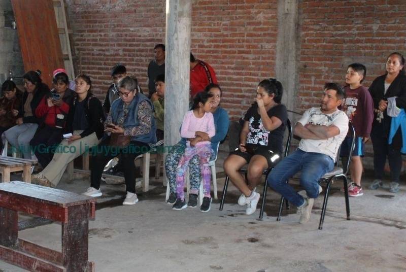 Más de 100 obras y regularización en barrio El Imperio de Alto Comedero 2 Obras y regularización en barrio El Imperio de Alto Comedero 3