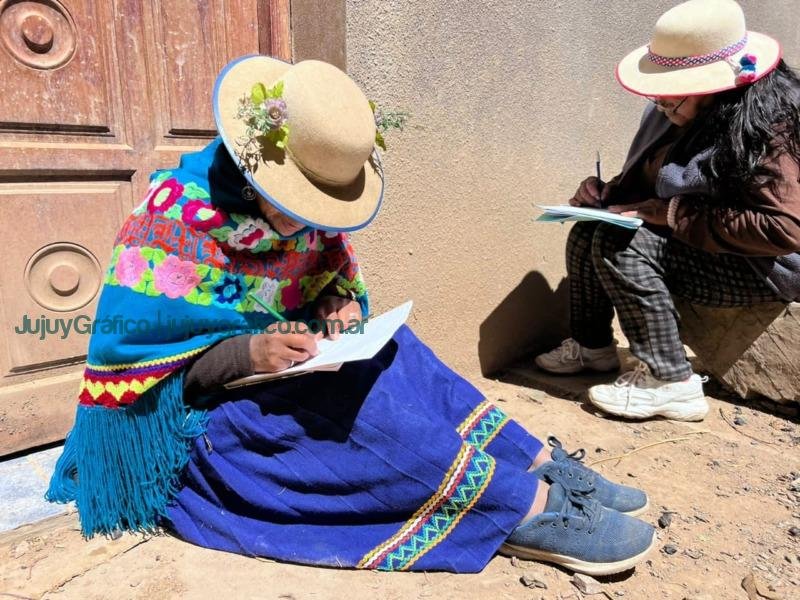 Proyecto Tejido: una realidad para los artesanos de la Puna, Valles y Quebrada 9 Proyecto “Tejido”, una realidad para los artesanos de la Puna, Valles y Quebrada 31