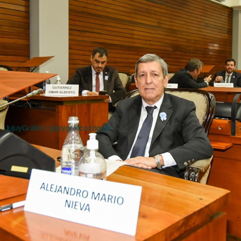 Reforma de la Constitución: el trabajo en Comisiones será de consulta con expertos, apertura y diálogo 2 Reforma de la Constitución el trabajo en Comisiones será de consulta con expertos, apertura y diálogo 2