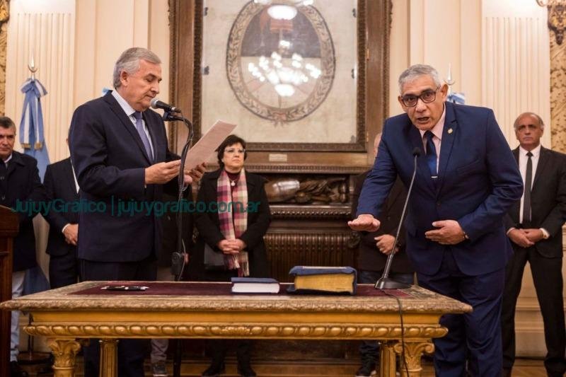 Bouhid y Corro asumieron los ministerios de Salud y Seguridad 3 Bouhid y Corro asumieron los ministerios de Salud y Seguridad 4