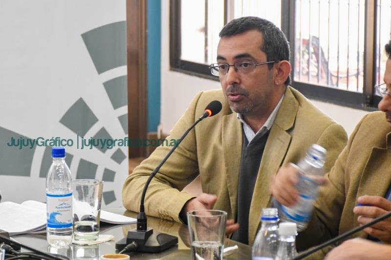 Constituyentes recibieron a los apoderados de los partidos políticos de Jujuy 4 Constituyentes recibieron a los apoderados de los partidos políticos de Jujuy 1