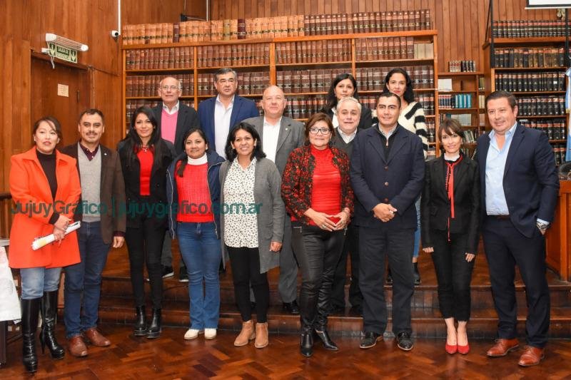 Convención Constituyente: Aportaron principios rectores para el combate y la prevención del delito 7 Convención Constituyente Aportaron principios rectores para el combate y la prevención del delito 3