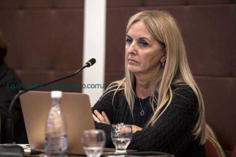La Comisión de Sistema Económico recibió a los más destacados especialistas en Derecho del Consumidor 4 La Comisión de Sistema Económico recibió a los más destacados especialistas en Derecho del Consumidor 4