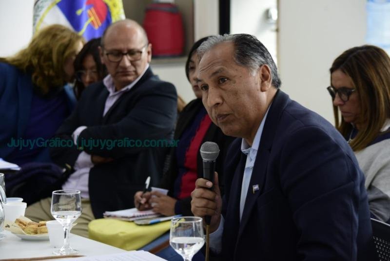 La comisión de Educación, Cultura, Salud y Seguridad escuchó las propuestas de funcionarios y autoridades de la cartera educativa 11