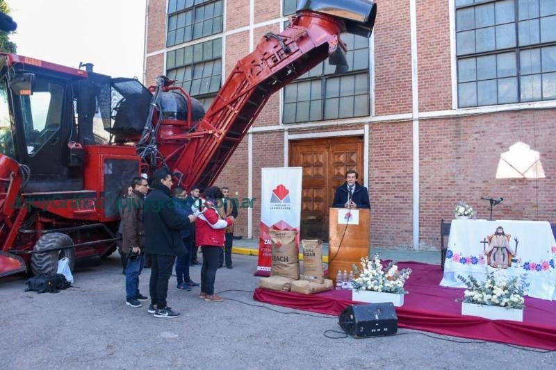Sadir en el acto de inicio de la 141° zafra del ingenio La Esperanza 3
