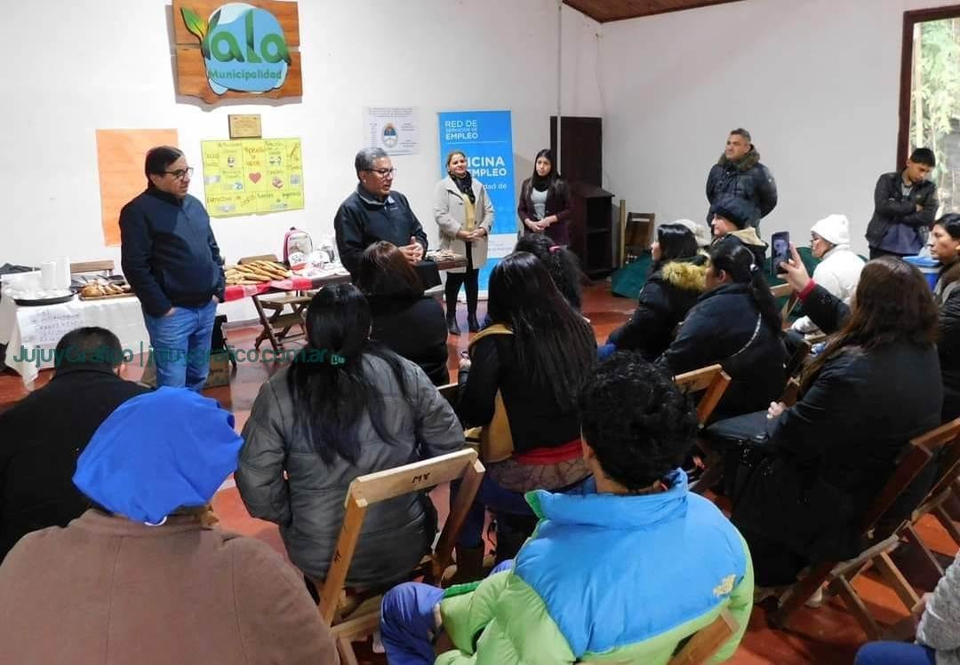 18 emprendedores de la Economía Popular culminaron su formación en Yala 4
