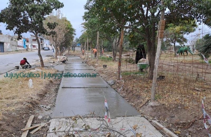 Avanzan obras para el parque urbano en Barrio Tupac Amaru 5 Avanzan obras para el parque urbano en Barrio Tupac Amaru 5