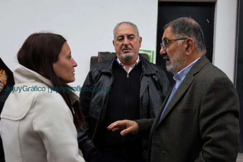 Bouhid y Jorge en las instalaciones del futuro hospital de mascotas 3 Bouhid y Jorge en las instalaciones del futuro hospital de mascotas 5