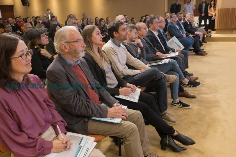 Expertos y Publicos Expertos y Publicos La filosofía Kaizen que ayudó a más de 100 PyMEs a mejorar su productividad, devela 5 consejos claves para poder aplicarla