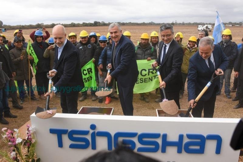 Morales y Rodríguez Larreta iniciaron la construcción de la planta de insumos para fabricación de carbonato de litio 1