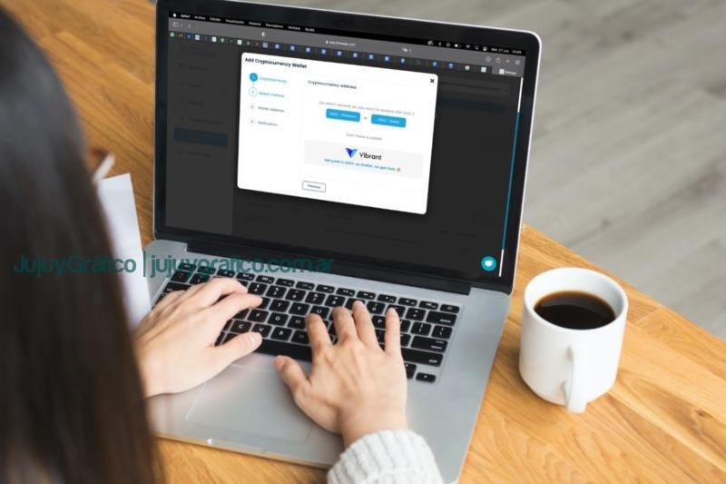 Trabajar para el exterior, cobrar en dólares y recibir pesos al blue ¡es posible! 1 Trabajar para el exterior, cobrar en dólares y recibir pesos al blue es posible Bitwage + Vibrant