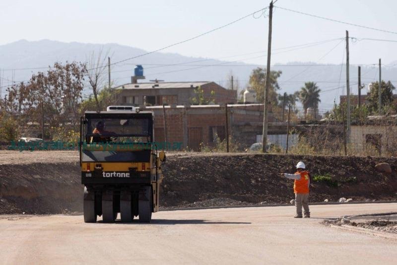 La pista de atletismo de la Ciudad Deportiva será única en el NOA 4 La pista de atletismo de la Ciudad Deportiva será única en el NOA 4