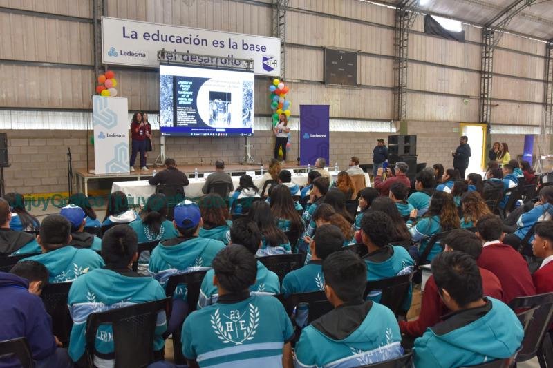 Se realizó el Hackathon Emprendamos Ledesma 2 Se realizó el Hackathon Emprendamos Ledesma 2