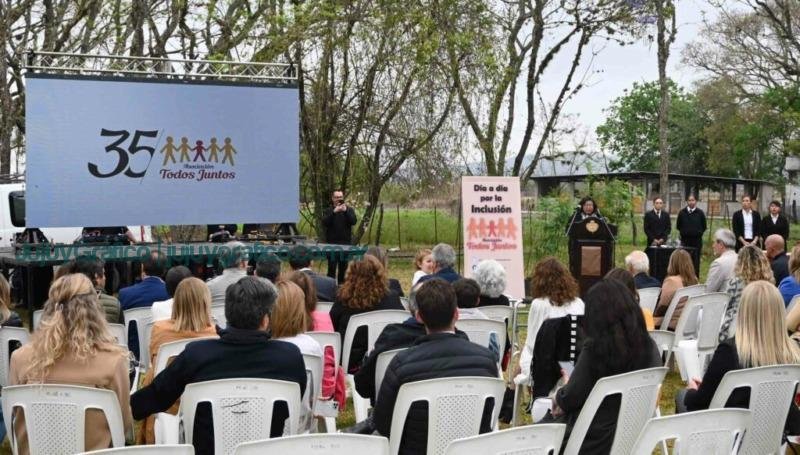 35 años de compromiso y superación, Todos Juntos celebra su trayectoria 2