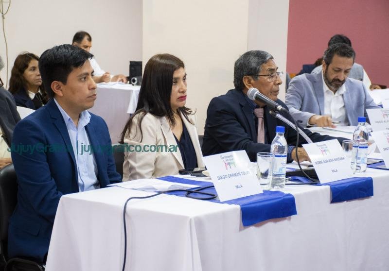 2ª Sesión Plenaria del Parlamento del Gran Jujuy Avances, declaraciones y perspectivas 1 2ª Sesión Plenaria del Parlamento del Gran Jujuy Avances, declaraciones y perspectivas 1