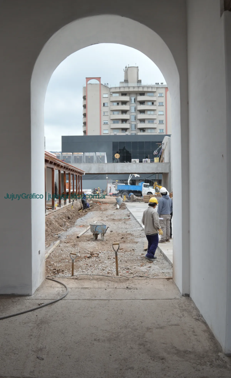 Avanzan con éxito las obras en el Cabildo de Jujuy 1 Avanzan con éxito las obras en el Cabildo de Jujuy 1