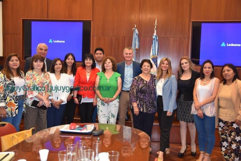 Ledesma presentó innovador Plan Educativo en la Legislatura de Jujuy 3 Ledesma presentó innovador Plan Educativo en la Legislatura de Jujuy 5