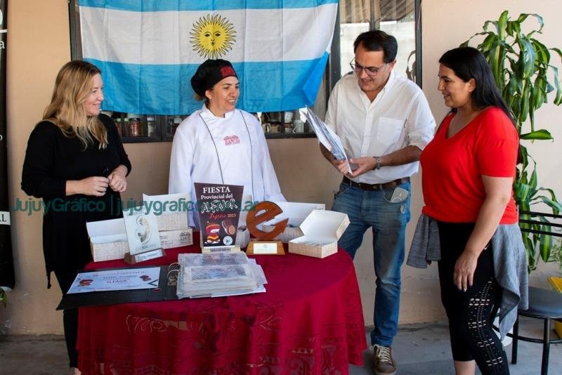 Reconocimiento a Alfajores Jujeñitos por su éxito en el II Festival Provincial del Alfajor 3 Reconocimiento a Alfajores Jujeñitos por su éxito en el II Festival Provincial del Alfajor 3