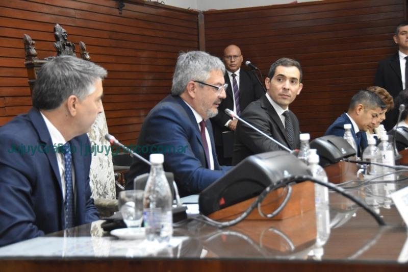 Carlos Sadir asumió como Gobernador de Jujuy 09