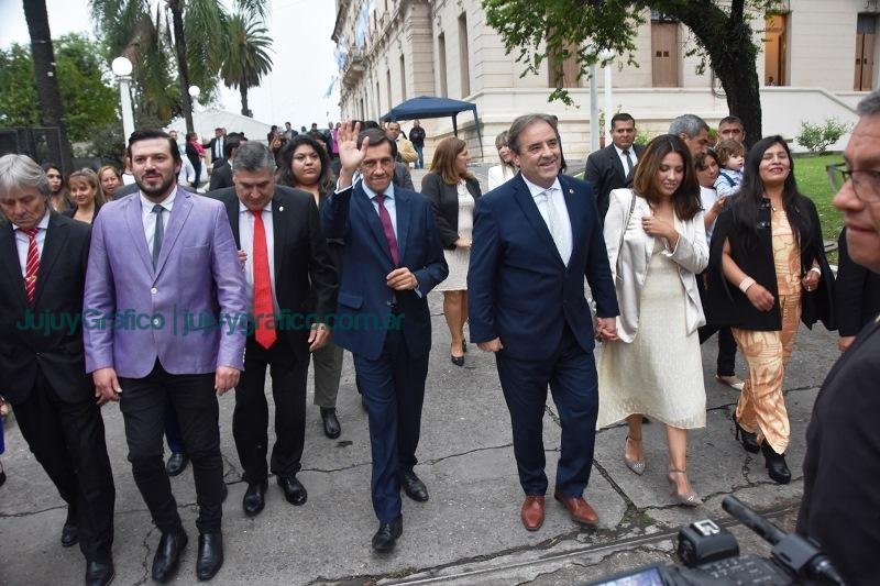 Carlos Sadir asumió como Gobernador de Jujuy 21