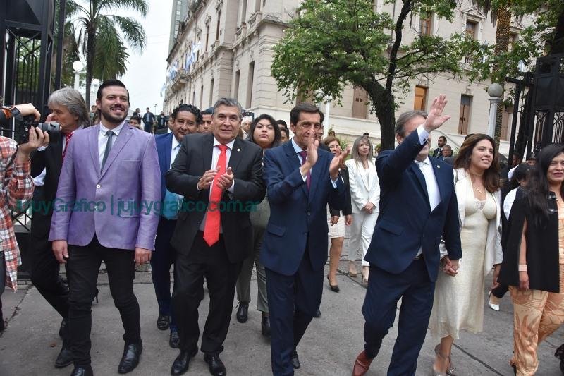 Carlos Sadir asumió como Gobernador de Jujuy 22