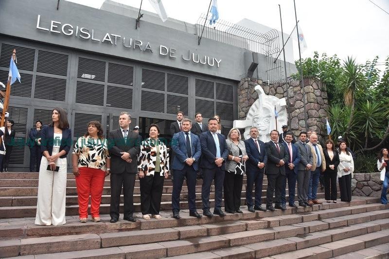 Carlos Sadir asumió como Gobernador de Jujuy 11 Carlos Sadir asumió como Gobernador de Jujuy 24