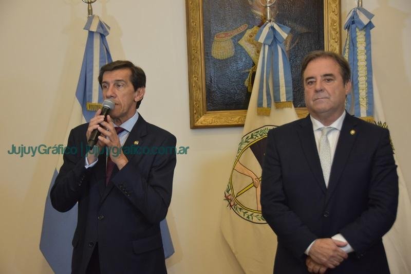 Carlos Sadir asumió como Gobernador de Jujuy 28 Carlos Sadir asumió como Gobernador de Jujuy 28