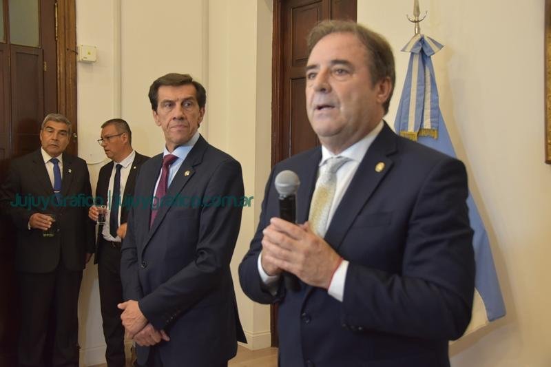 Carlos Sadir asumió como Gobernador de Jujuy 29 Carlos Sadir asumió como Gobernador de Jujuy 29