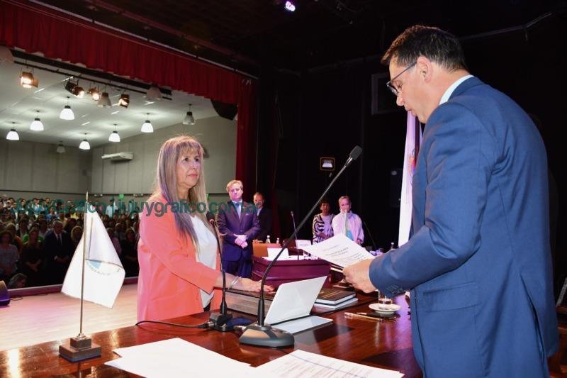 Renovación en el Concejo Deliberante de San Salvador de Jujuy Jura Blanca Ontiveros Renovación en el Concejo Deliberante de San Salvador de Jujuy Jura Blanca Ontiveros