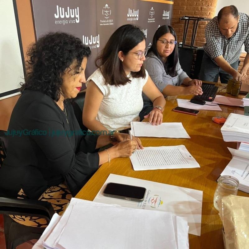 Avanza el Proyecto GIRSAR Apertura de sobres para la Producción Hortícola en los Valles 1