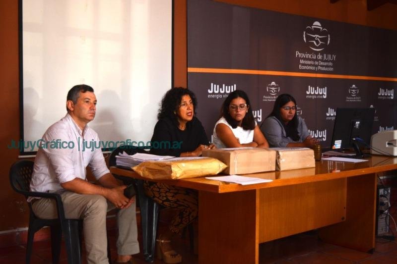 Avanza el Proyecto GIRSAR Apertura de sobres para la Producción Hortícola en los Valles 2