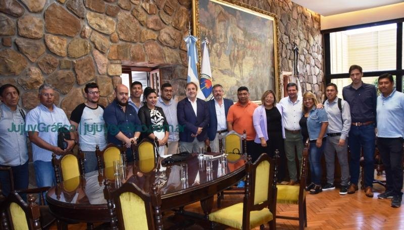 CTA Autónoma de Jujuy abordó condiciones laborales con el vicegobernador Alberto Bernis 3 CTA Autónoma de Jujuy abordó condiciones laborales con el vicegobernador Alberto Bernis