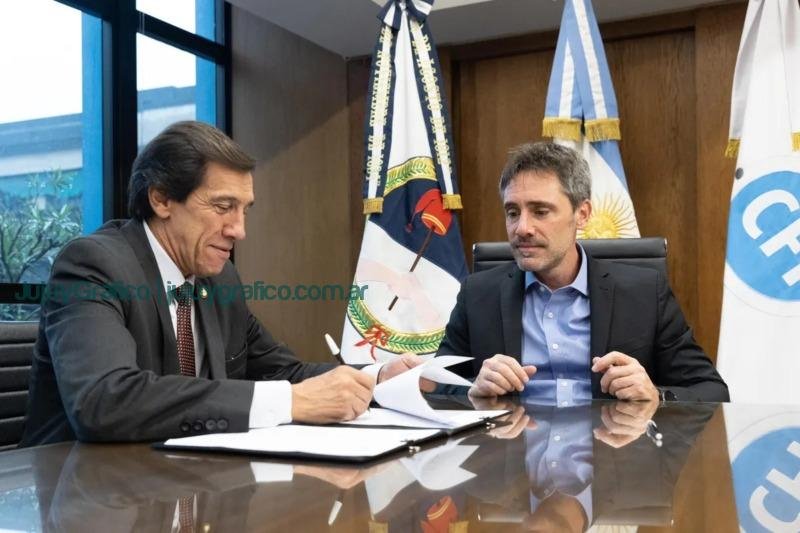 Gobernador de Jujuy firma convenios para fortalecer a las PyMEs y promover el uso eficiente de la energía 1 Gobernador de Jujuy firma convenios para fortalecer a las PyMEs y promover el uso eficiente de la energía