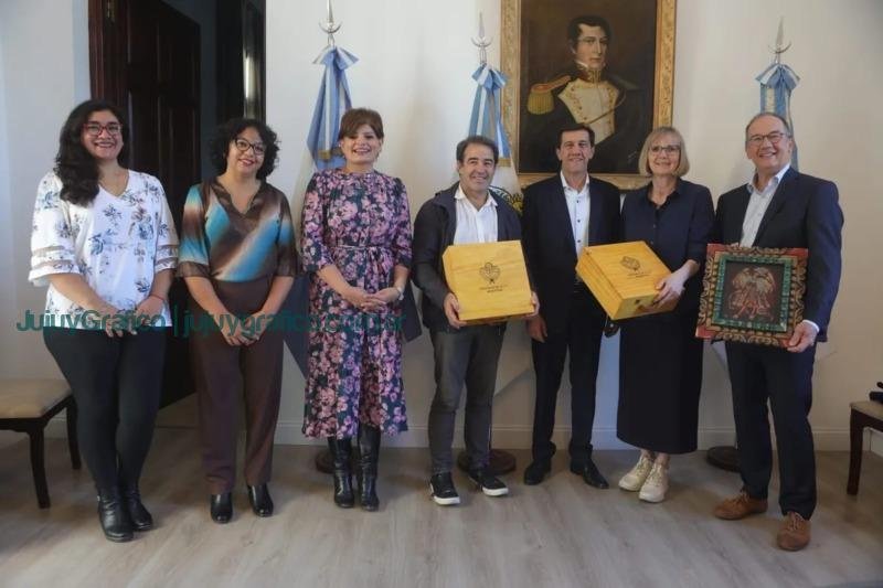 Jujuy anuncia la creación del Parque Natural "La Reina" en el Día Mundial de la Tierra 2 Jujuy anuncia la creación del Parque Natural La Reina en el Día Mundial de la Tierra 1