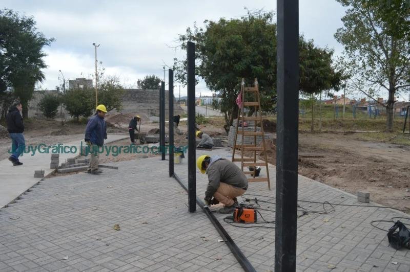 Avances en el Parque Urbano del barrio Tupac Amaru, Más del 85% de progreso 5 Avances en el Parque Urbano del barrio Tupac Amaru, Más del 85% de progreso 5