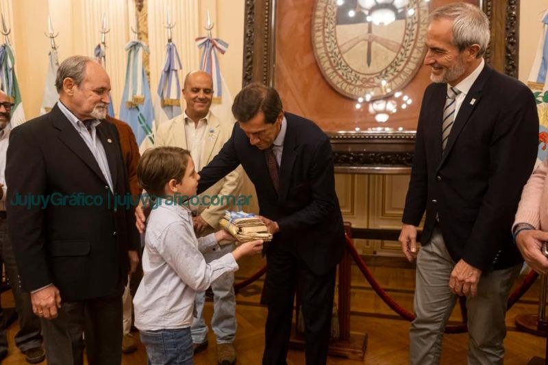 Homenaje al Dr. Joaquín Carrillo. Regresó a Jujuy los restos del historiador 1 Homenaje al Dr. Joaquín Carrillo. Regresó a Jujuy los restos del historiador 1